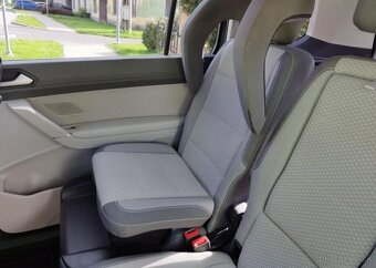 Volkswagen Touran 1,6 TDI nafta manuál 81 kw - 13