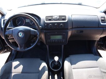 Škoda Roomster 1.6 16V Sport - 13