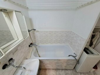 3 - izbový byt v pôvodnom stave, Prievidza - Š. Králika - 13