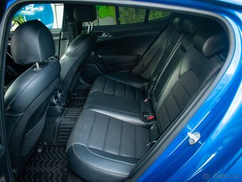 Kia Stinger 3.3l odpočet DPH 272kw (370PS)  4x4 - 13