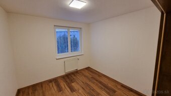 Nezariadeny byt Rosinská cesta Kastor, Vlčince - 13