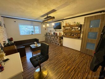 VÝHODNE Rodinný dom po rekonštrukcii Stránske Zilina - 13