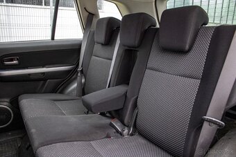 Suzuki Grand Vitara 1.9 DDiS JLX-A 5d - 13