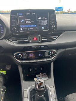 Hyundai i30 combi - 13