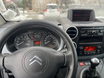 Citoren Berlingo 1.6 benzin 88kw XTR 2011 179 000 km - 13