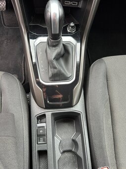 Volkswagen T-ROC 1.5 TSI-DSG-rv:24.10.2019--166tis km--- - 13