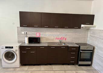 NOVINKA - Rodinný dom Piešťany Bratislavská ul. - 3 samostat - 13