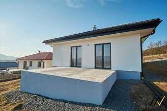 RODINNÝ DOM PODHORANY, OKRES PREŠOV - 13