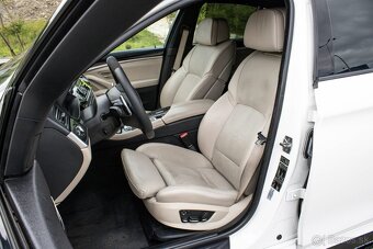 BMW Rad 5 F10 535i A/T - 13