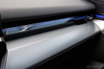 BMW Rad 5 520d mHEV xDrive A/T - AJ NA SPLÁTKY - 13