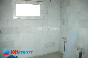 MALÉ KRŠTEŇANY - Novostavba RD s garážou - 13