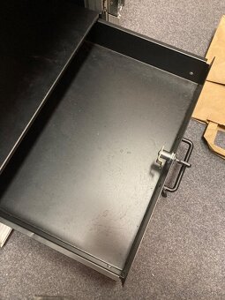 12U rack / rackový case / box / skrinka a príslušenstvo - 13