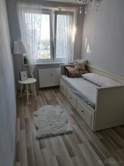 Prenajmem 4 izbový zrekonštruovaný byt - 13