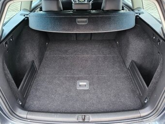 VW Passat Variant 2.0 TDI Highline 2012 - 13