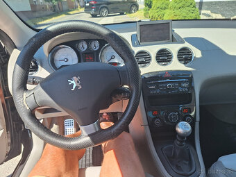 Predám PEUGEOT 308 CC 2,0 HDI - 13