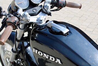Honda XBR 500 Cafe Racer / A2 - 13