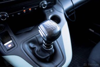 Predám krásny Citroen Berlingo - 13