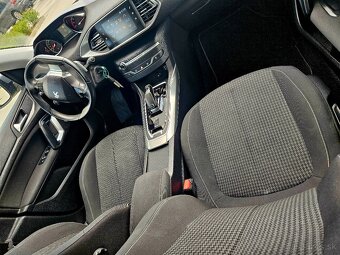 Predám Peugeot 308 Automat - 13