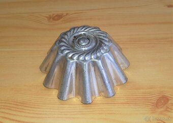 Staré kuch.náradie - 13