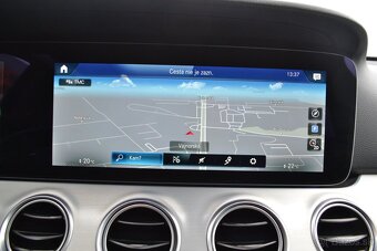 Mercedes -Benz E 220CDI 4-Matic 9G Tronic - 13