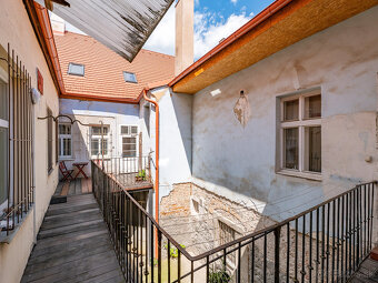 IBA U NÁS 2 izbový staromestský byt so súkromným parkovaním - 13