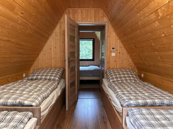 NA PREDAJ: REKREAČNÁ CHATA HORNÁ LEHOTA,KRPÁČOVO NÍZKE TATRY - 13