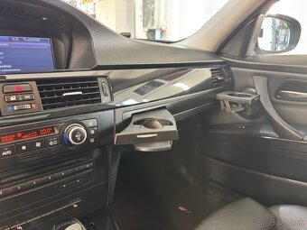 BMW 330D E91 LCI - 13