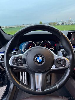 BMW 530 D X-drive 2019 - 13