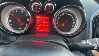 Opel Astra Caravan 1.7 81kW - 13