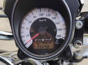 Suzuki Intruder VZ800, r.v. 2008 - 13