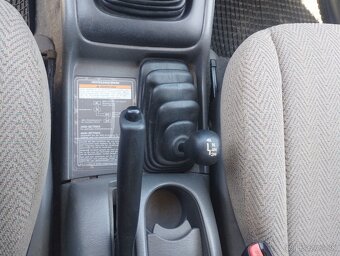 Suzuki Grand Vitara 2.0TD 64KW 4x4 - 13