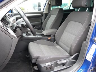 Volkswagen Passat R line  Variant 1.5 TSI DSG - 13