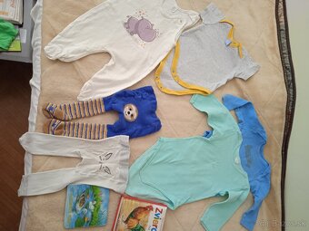 Krabica oblečenia 0-9 mesiacov do veľkosti 74 - 13