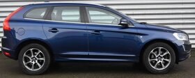 VOLVO  XC60  D3  MOMENTUM - 13