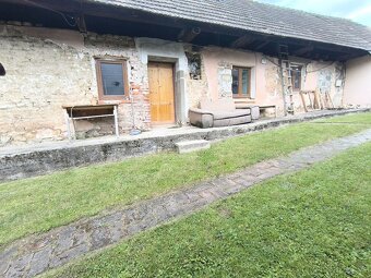 Rodinný dom  v Košeci  s potenciálom – rekonštrukcia alebo n - 13