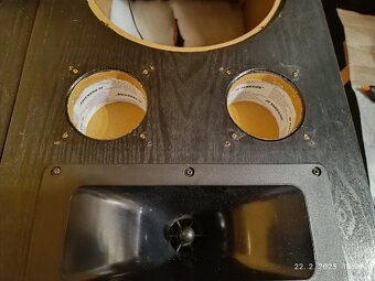 3-pásmové repro...150W RMS/8ohm...250mm basaky - 13