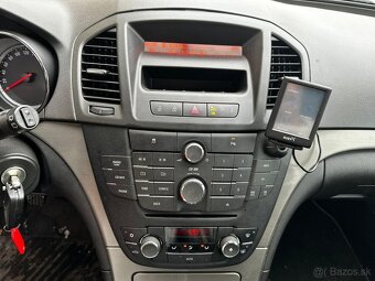 Opel Insignia 2.0 CDTI - 13
