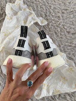 Adidas NMD R2 PKW tenisky - 13