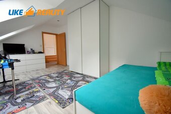 Zariadený 4-izbový Rodinný Dom s dvojgarážou vo Vrútkach - 13