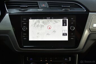 Volkswagen Touran 2.0 TDI ADAPTÍVNY TEMPOMAT, KAMERA - 13
