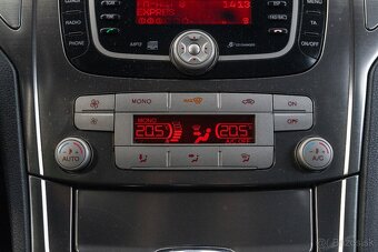 Ford Mondeo combi, 2.0TDCI TITANIUM 103kw, SR vozidlo - 13