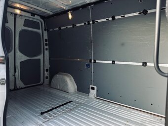 Mercedes eSprinter L2H2 35.000km {aj na splátky} - 13
