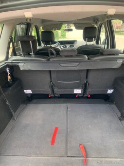 Renault Scenic - 13