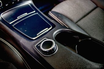 Mercedes-Benz B trieda 220 4matic A/T - 13