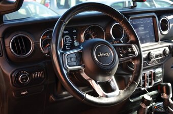 Jeep Gladiator 3.0 CRD Overland 4WD A/T - 13