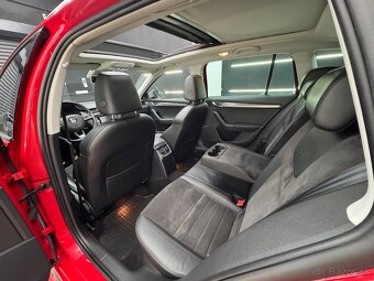 Škoda Octavia COMBI 2.0Tdi 110kw SCOUT+Led+Panorama - 13