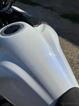 Suzuki DL650 XT - 13