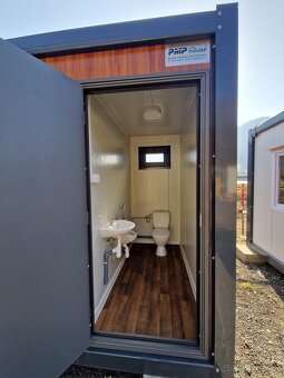Sanitární kontajner o rozměru 2,4 x 2,4 m - 13