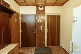 Exkluzívne na predaj veľký 3 izbový byt o výmere 81.30 m2 vo - 13