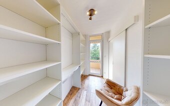 Štýlový 2 izb.byt so šatníkom a lodžiou ZLATÝ POTOK - 13
